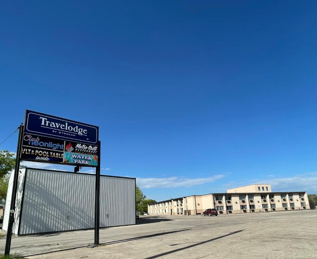 Travelodge By Wyndham Winnipeg Airport ภายนอก รูปภาพ
