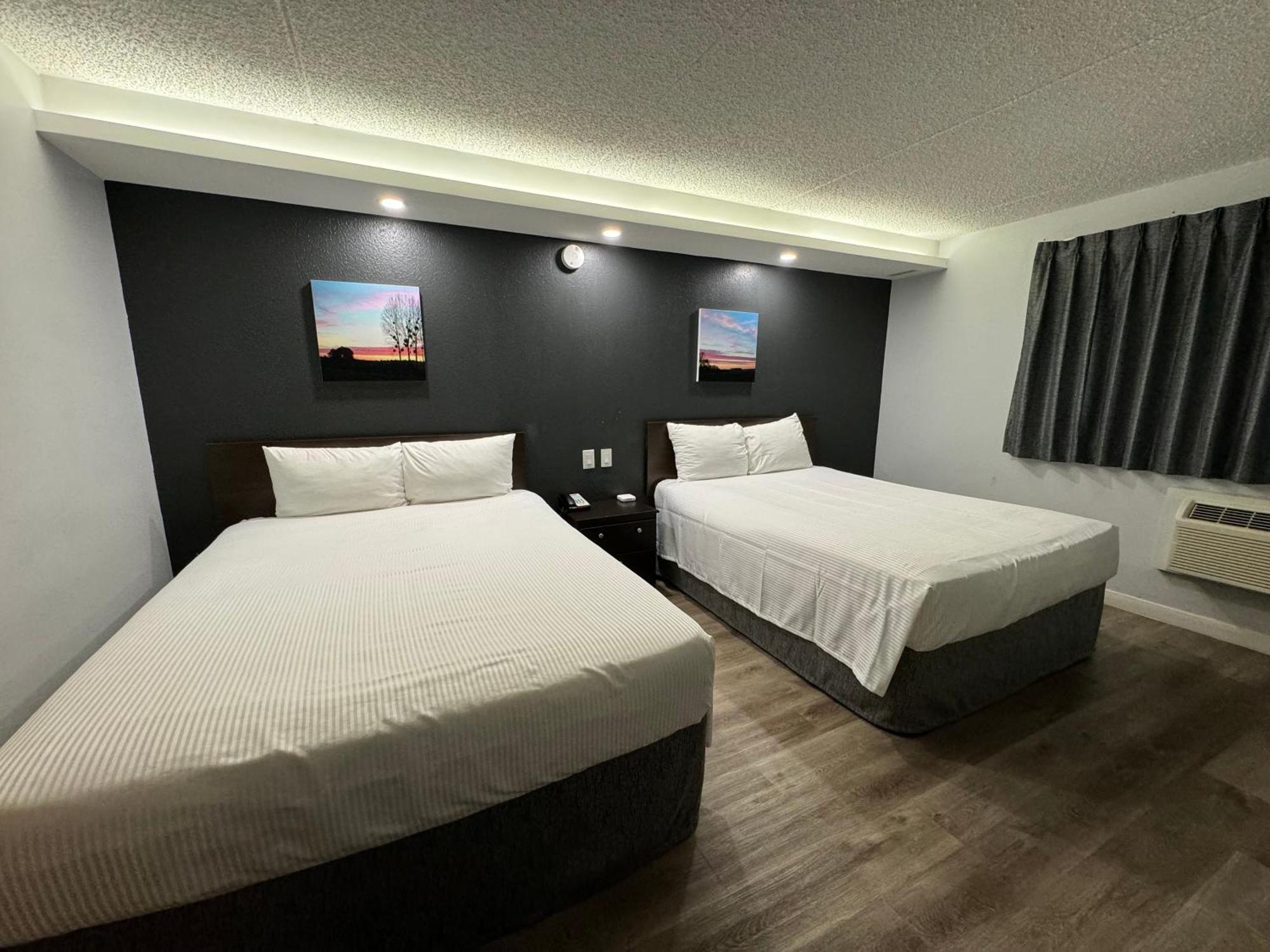 Travelodge By Wyndham Winnipeg Airport ภายนอก รูปภาพ